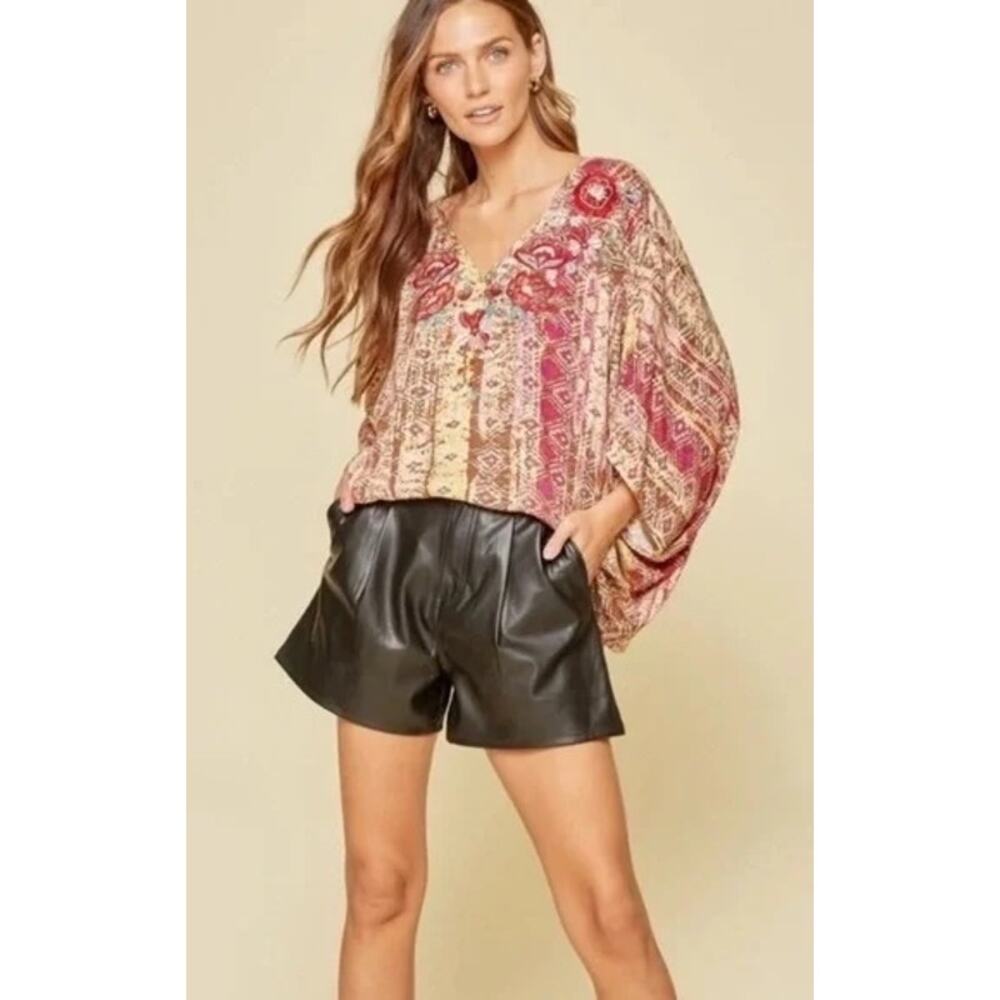 Savanna Jane Dolman Sleeve Embroidered Blouse Size Small Boho Butterfly Sleeve